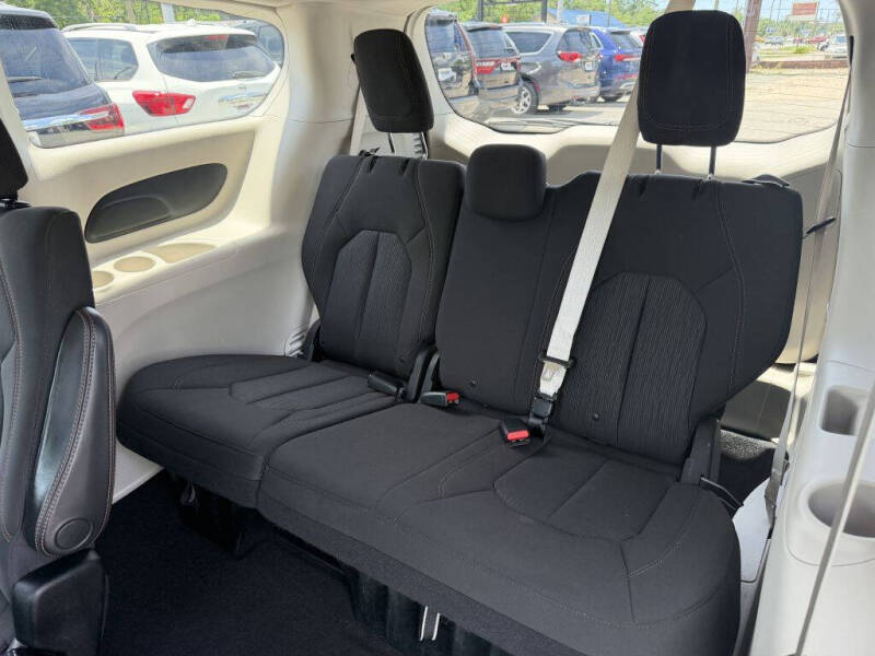 2017 Chrysler Pacifica Touring