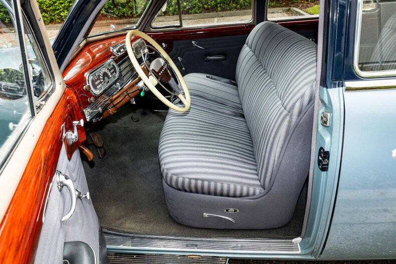 1946 Oldsmobile Ninety-Eight