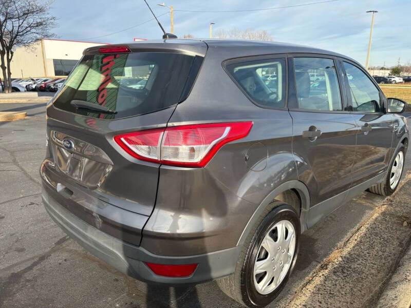 2014 Ford Escape S