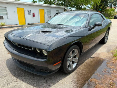 2019 Dodge Challenger SXT