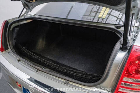 2005 Chrysler 300 C