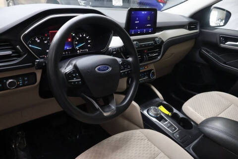 2021 Ford Escape Hybrid SE