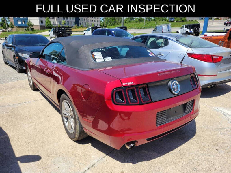 2014 Ford Mustang V6