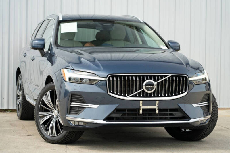 2023 Volvo XC60 B5 Plus Bright Theme