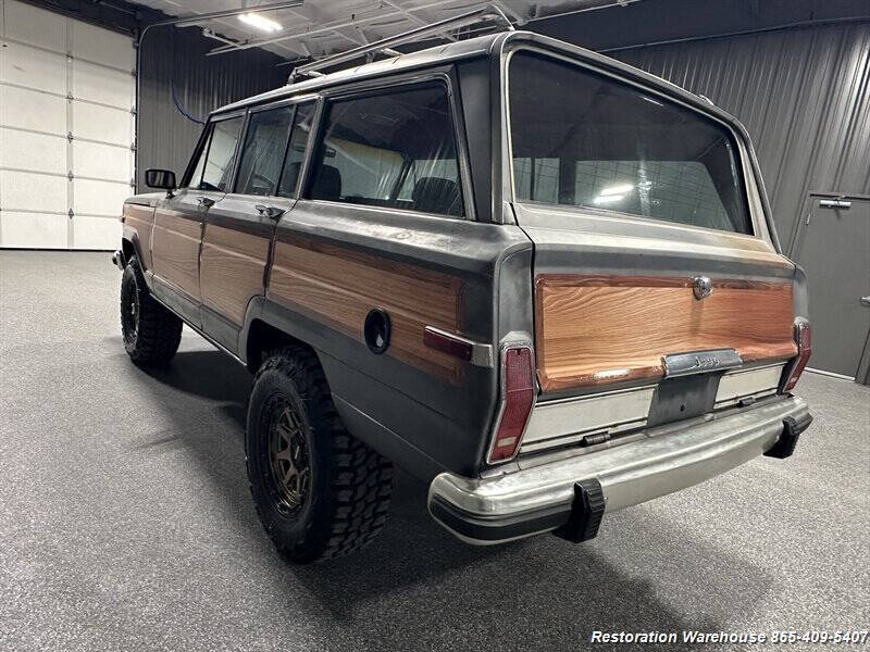 1987 Jeep Grand Wagoneer