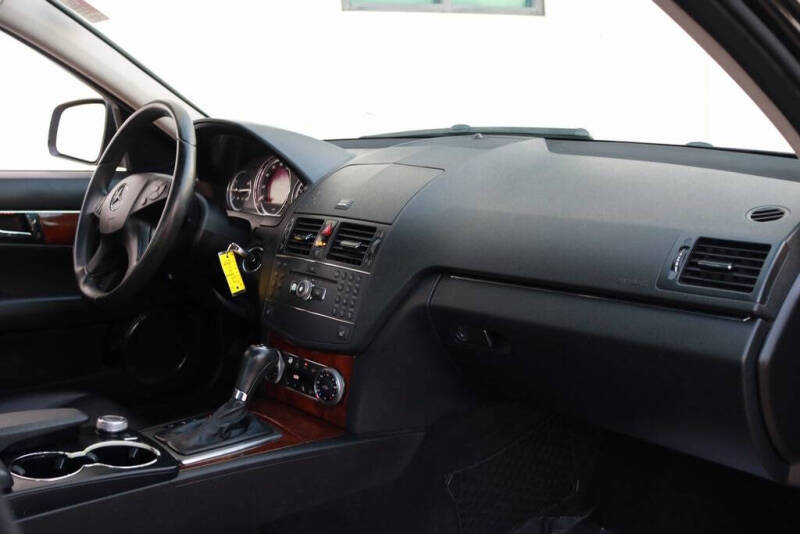 2008 Mercedes-Benz C-Class