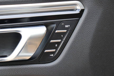 2017 Porsche Macan S