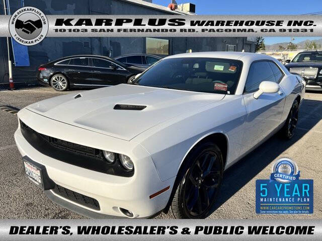 2021 Dodge Challenger SXT's photo