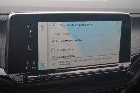 2024 Volkswagen Atlas Cross Sport SEL Premium R-Line 4Motion