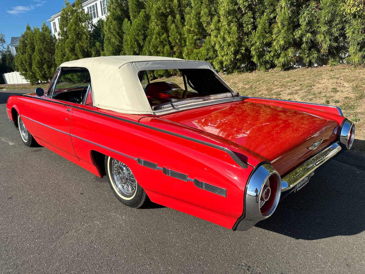 1962 Ford Thunderbird 10