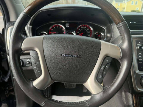 2016 GMC Acadia Denali