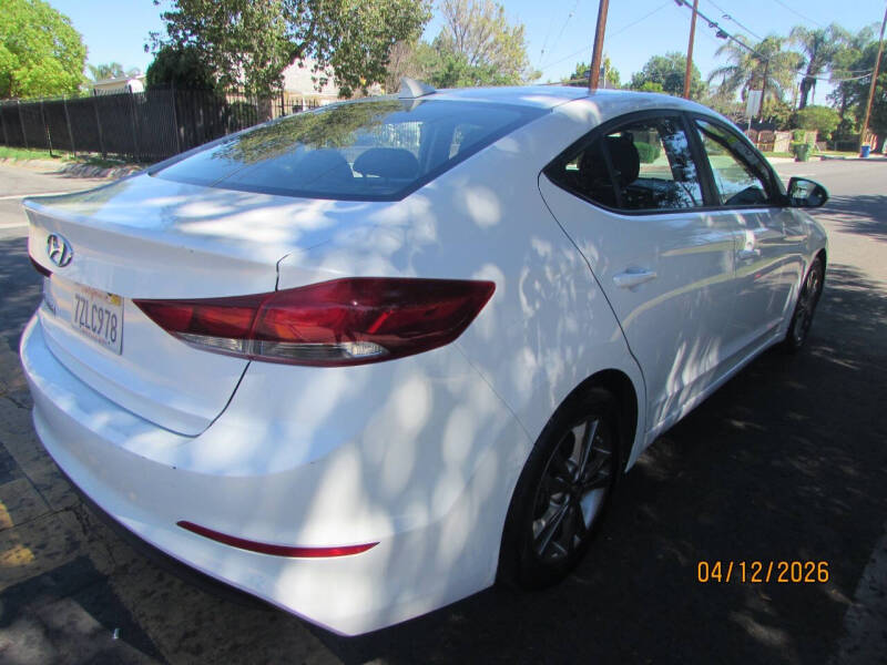 2018 Hyundai Elantra SEL