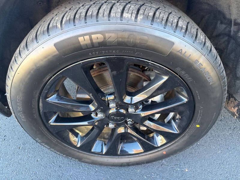 2019 Jeep Grand Cherokee Altitude