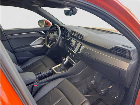 2023 Audi Q3 quattro S line Premium 45 TFSI