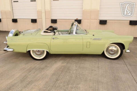 1956 Ford Thunderbird