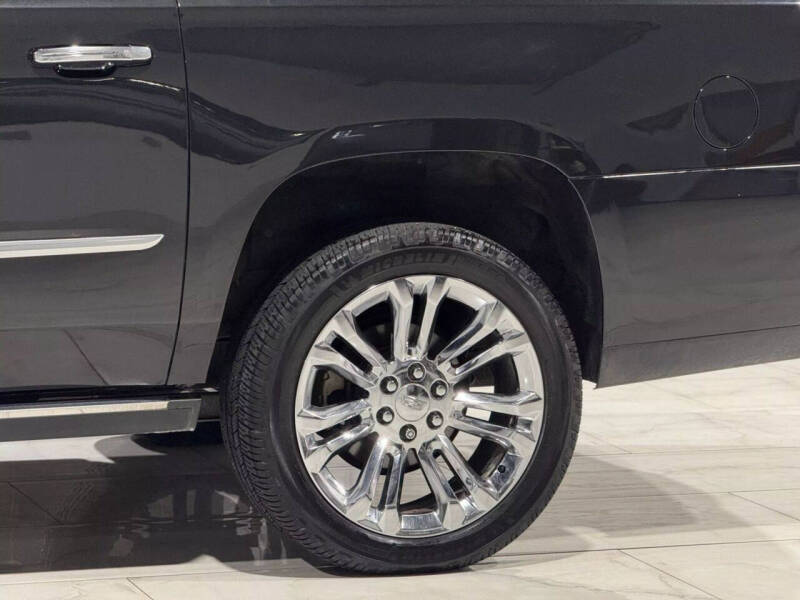 2019 Cadillac Escalade ESV Premium Luxury