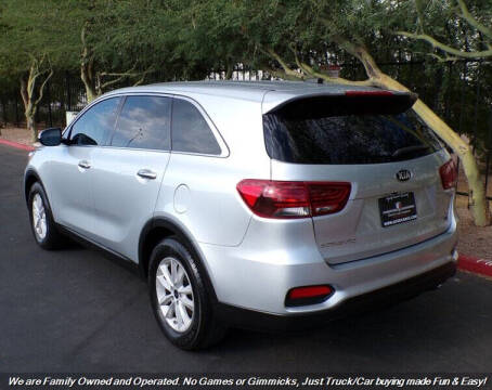2020 Kia Sorento LX