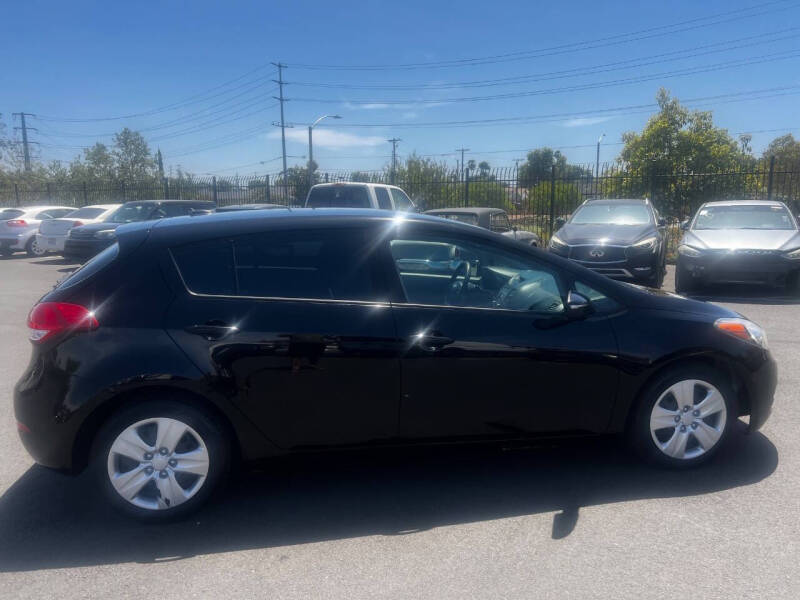 2016 Kia Forte5 LX