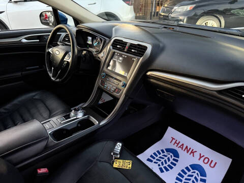 2018 Ford Fusion Energi SE Luxury