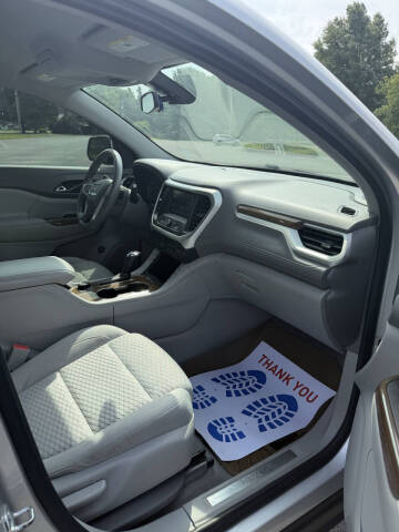 2019 GMC Acadia SLE-2
