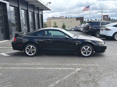2004 Ford Mustang Mach 1 Premium