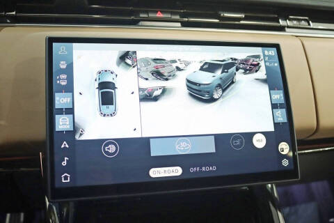 2025 Land Rover Range Rover Sport P460e Dynamic SE