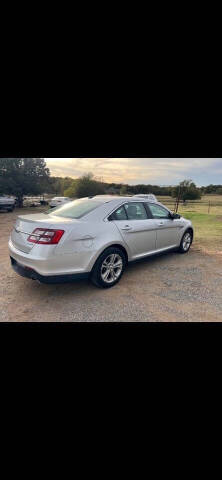 2017 Ford Taurus SE