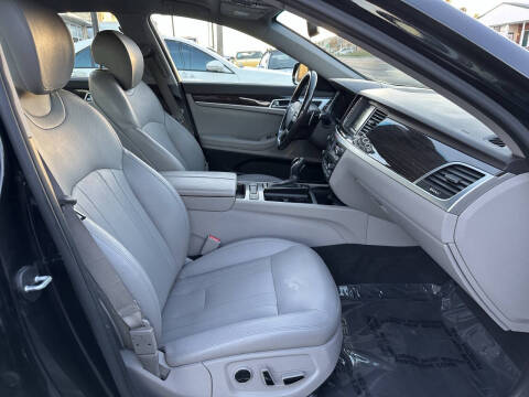 2016 Hyundai Genesis 3.8L