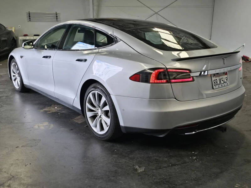 2014 Tesla Model S 85