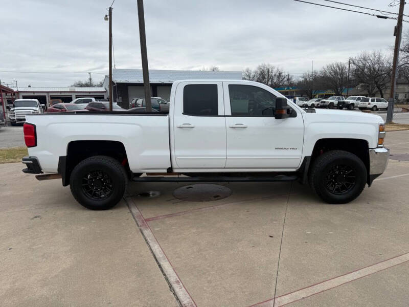 2018 Chevrolet Silverado 2500HD for sale at BENTON MOTORPLEX in Cleburne TX