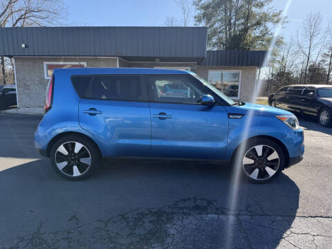 2017 Kia Soul +