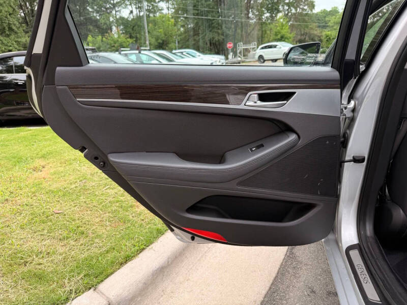 2015 Hyundai Genesis