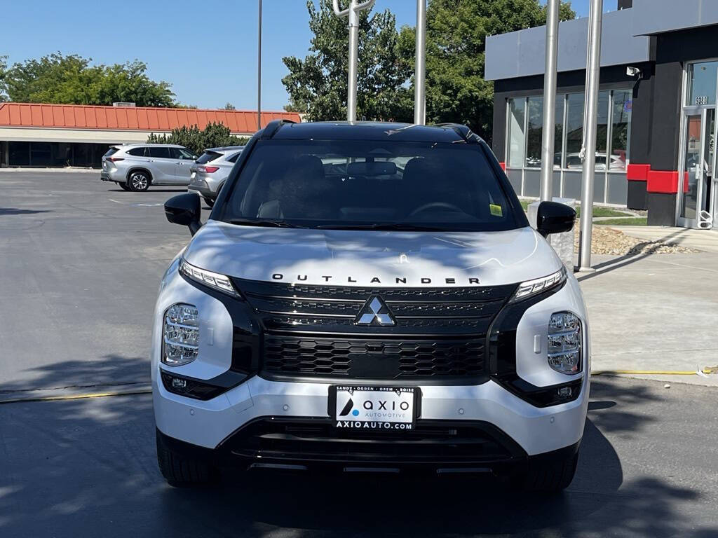 2024 Mitsubishi Outlander for sale at Axio Auto Boise in Boise, ID