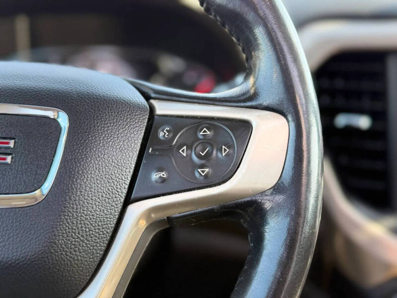 2017 GMC Acadia Denali