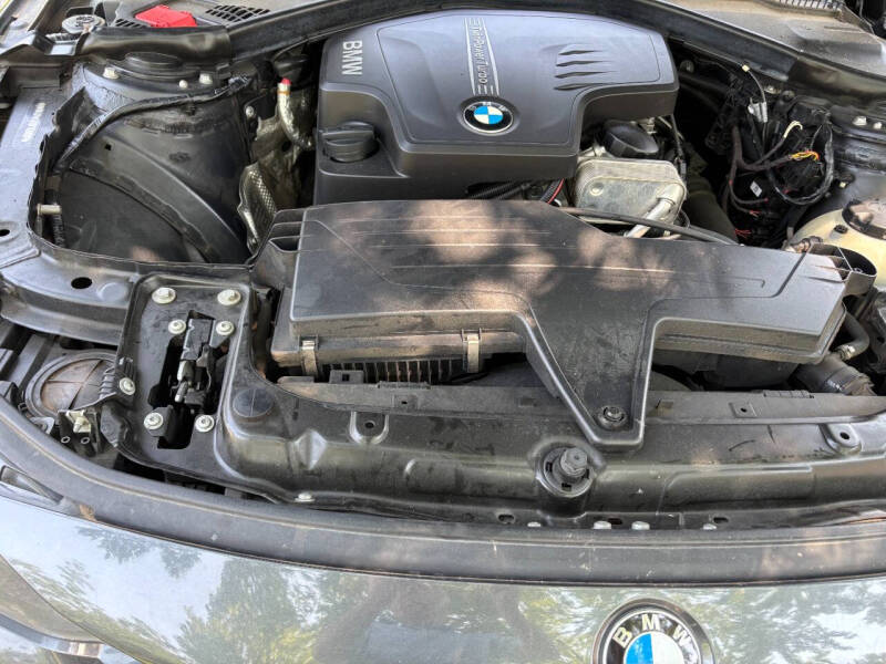 Image 10 of 2013 BMW 3 Series 328i