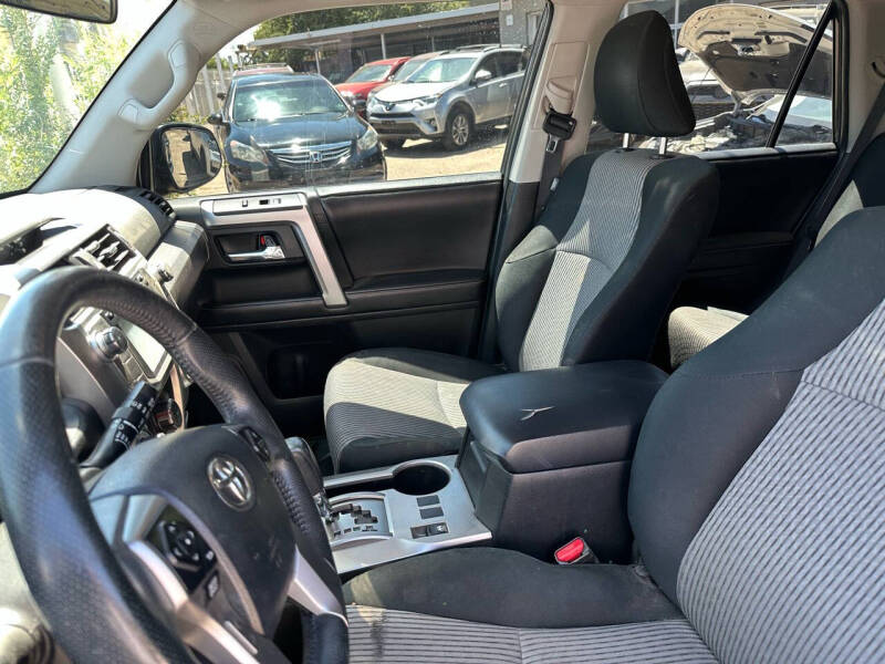 2017 Toyota 4Runner SR5