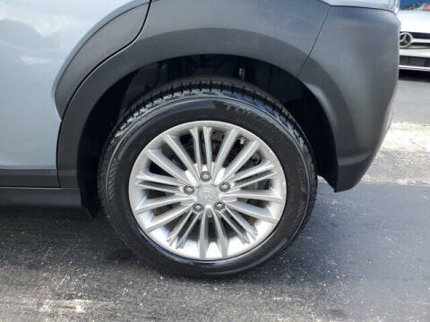 2021 Hyundai Kona SEL Plus