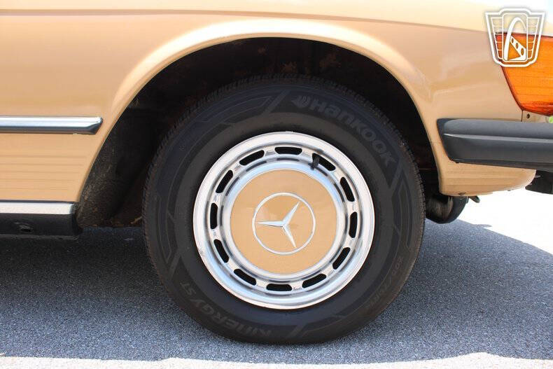 1976 Mercedes-Benz SL-Class