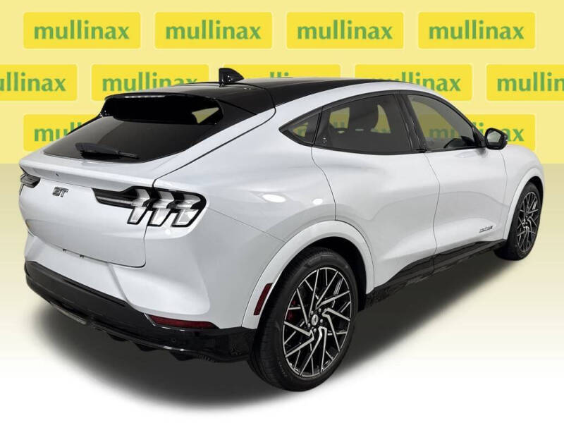 2021 Ford Mustang Mach-E GT