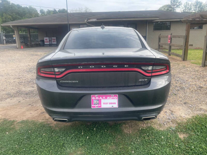 2016 Dodge Charger SXT