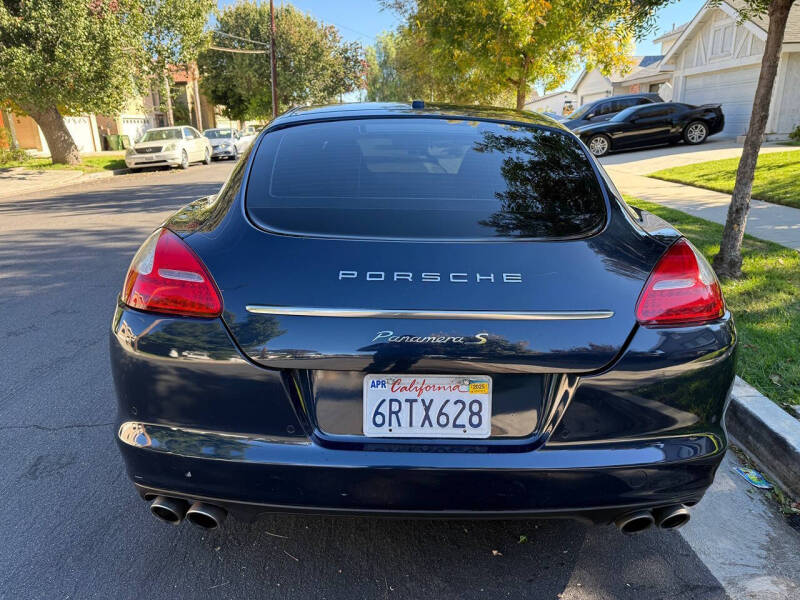 2011 Porsche Panamera S