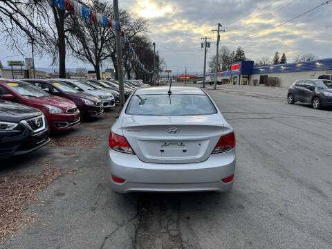 2015 Hyundai Accent GLS