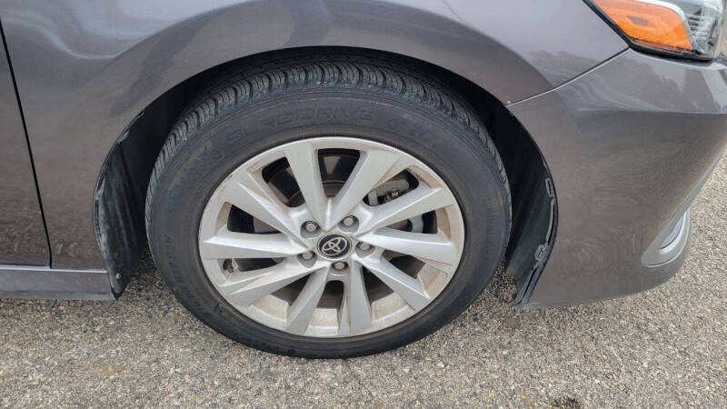 2022 Toyota Camry LE