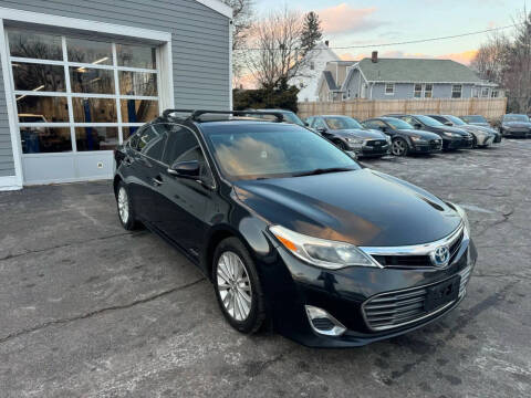 2014 Toyota Avalon Hybrid XLE Premium