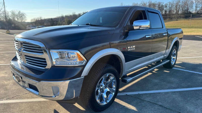 2015 RAM Ram 1500 Pickup Laramie's photo