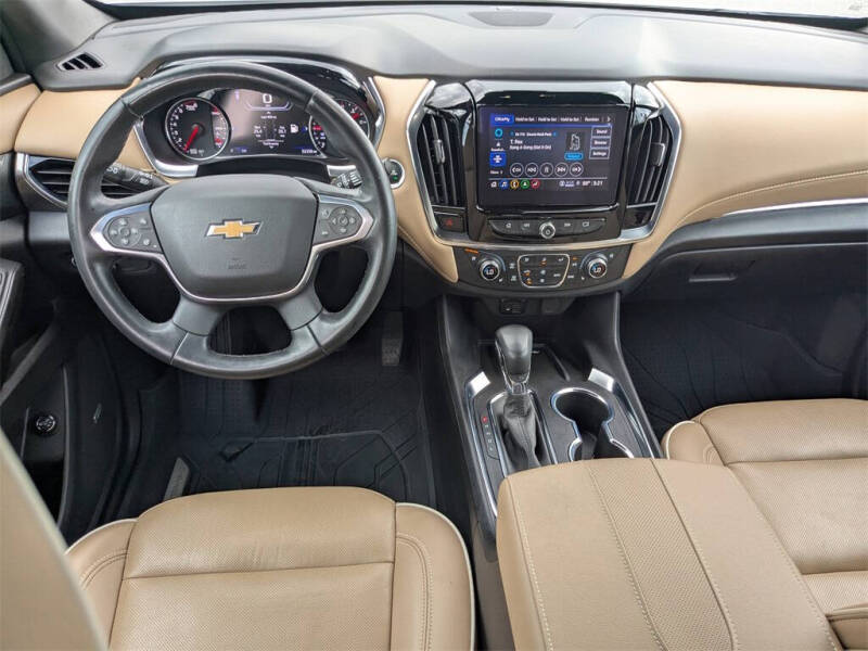 2023 Chevrolet Traverse Premier