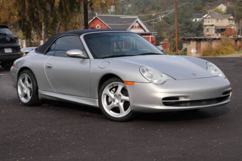 2003 Porsche 911 Carrera 4