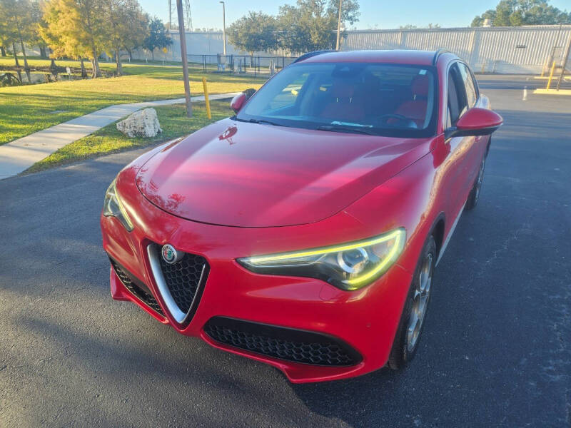 2018 Alfa Romeo Stelvio Sport photo 8