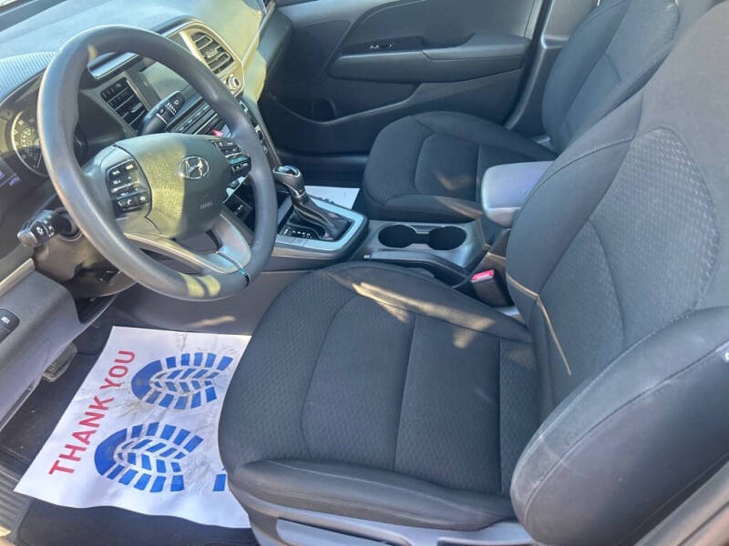 2020 Hyundai Elantra