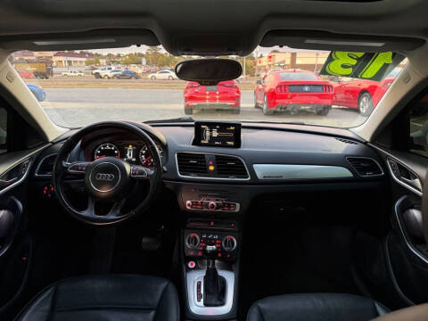 2015 Audi Q3 2.0T quattro Premium Plus